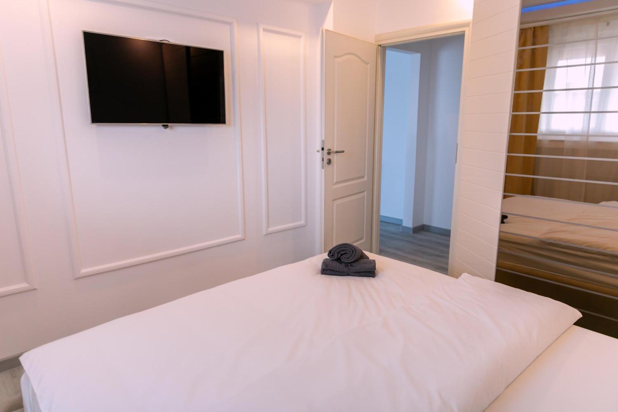 Nicolae Balcescu Dream House Apartment บูคาเรสต์ ภายนอก รูปภาพ