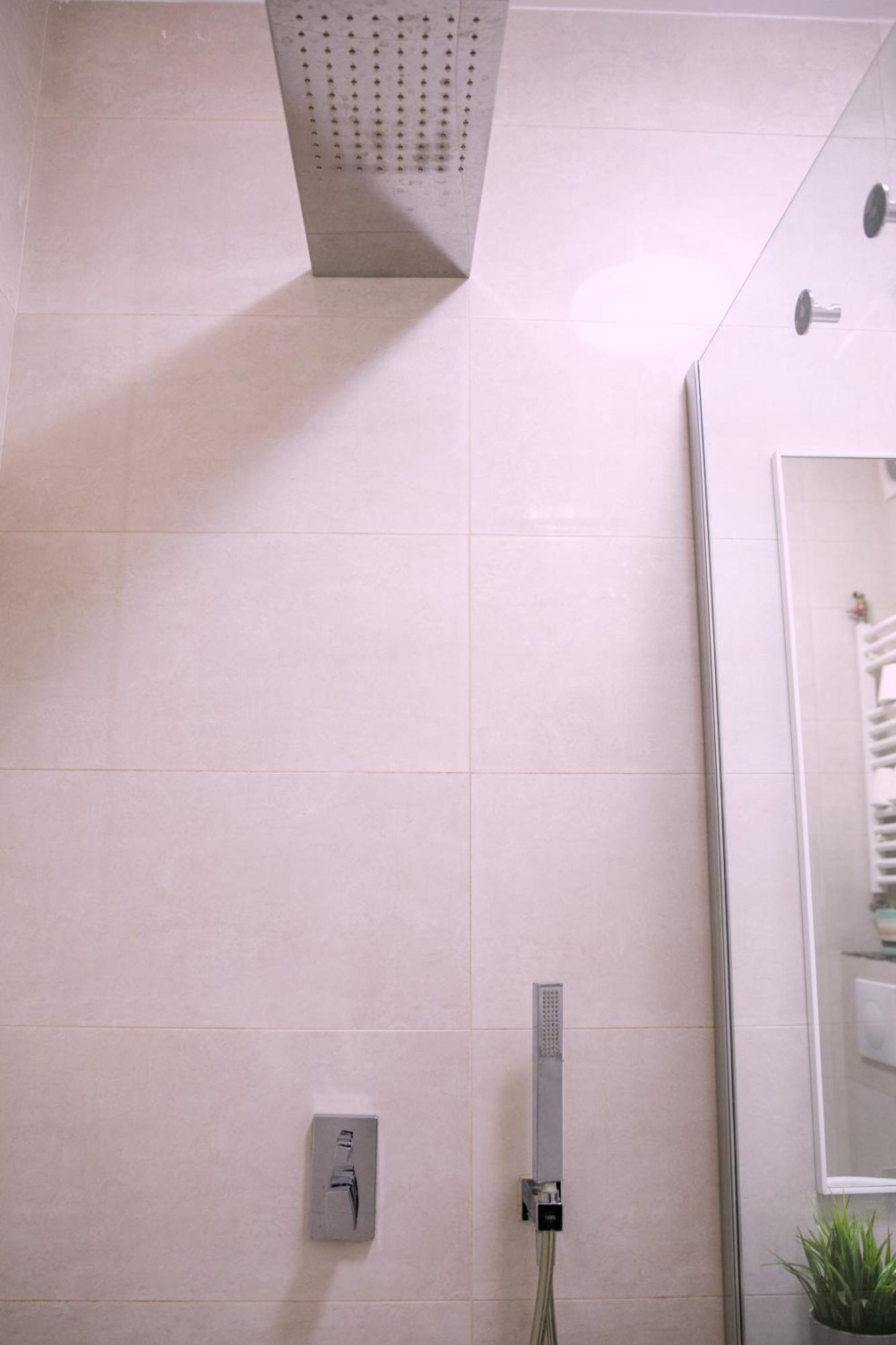 Nicolae Balcescu Dream House Apartment บูคาเรสต์ ภายนอก รูปภาพ